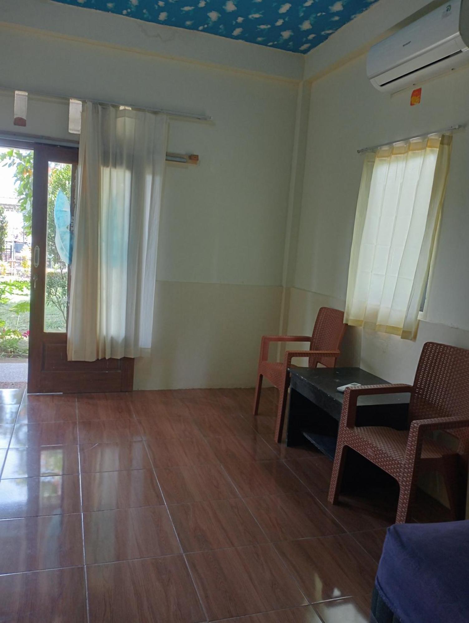 The Daun Puntik Homestay Pemenang Ngoại thất bức ảnh