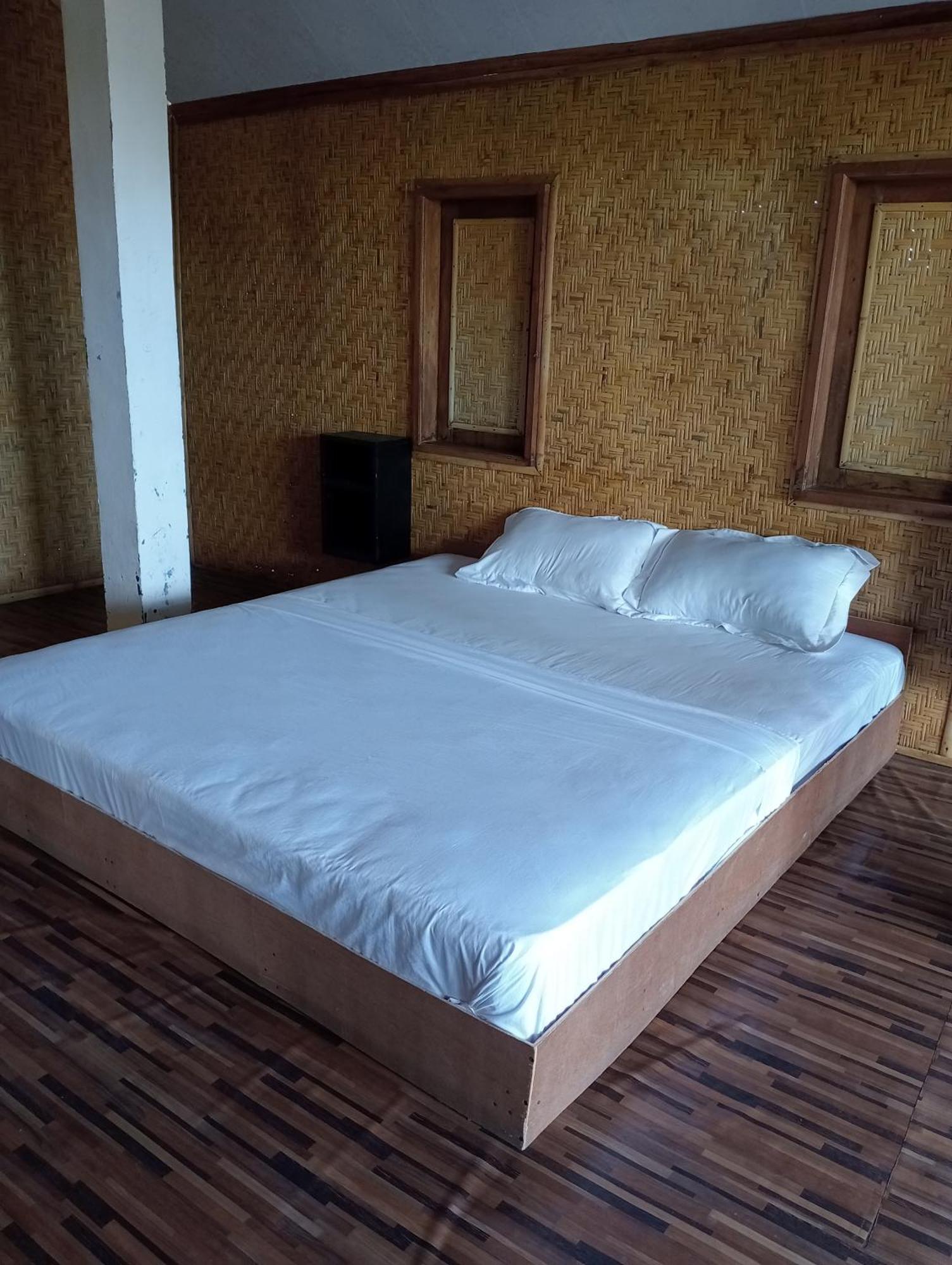 The Daun Puntik Homestay Pemenang Ngoại thất bức ảnh